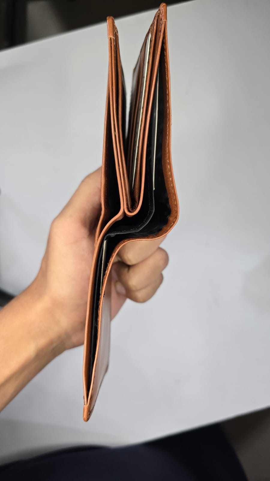 Light Brown Classic Bifold Wallet for Men | Premium Leather Style
