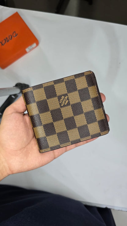 Luxury Checkered Brown Men's Bifold Wallet – Premium Designer Style Wallet