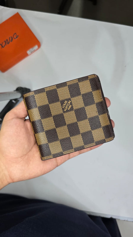 Luxury Checkered Brown Men's Bifold Wallet – Premium Designer Style Wallet